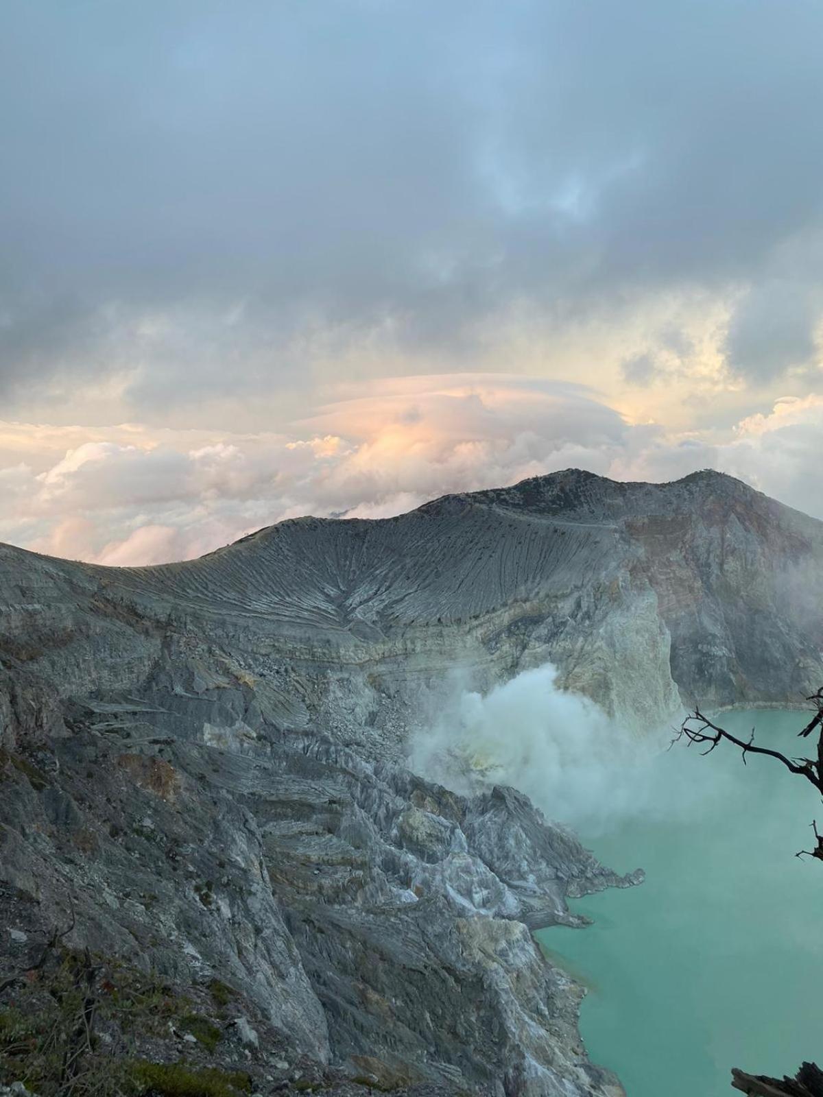 Wangi Homestay Banyuwangi  Kültér fotó